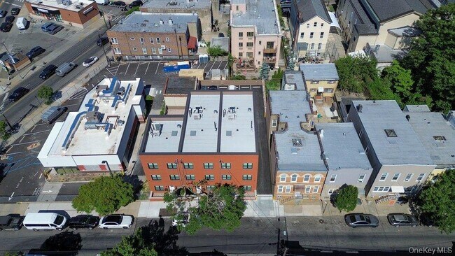 Building Photo - 62-47 60th St