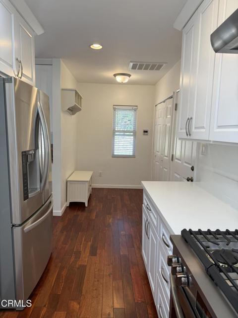 Building Photo - 2387 Glen Canyon Rd