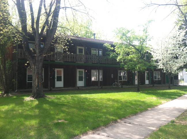 Primary Photo - 515 N 8th St
