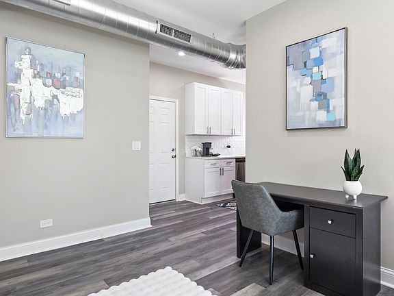 Building Photo - 1111 Bonnie Brae Pl