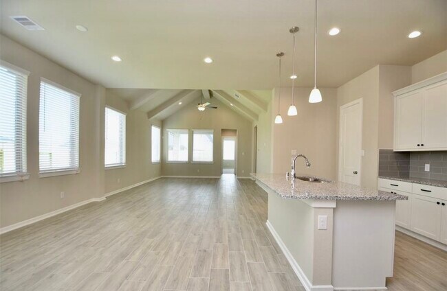 Building Photo - 4614 Ana Ridge Ln