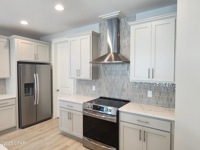 Building Photo - 1083 Harrison Byu Dr