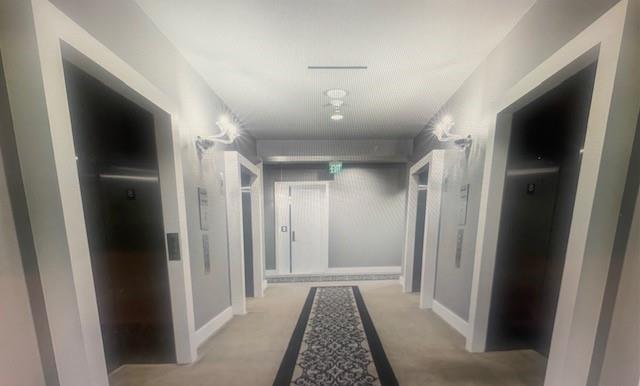 Building Photo - 2200 Victory Ave