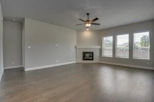 Building Photo - 412 Harmony Way