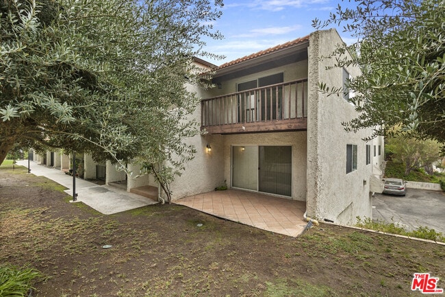 Building Photo - 9351 Via Crema