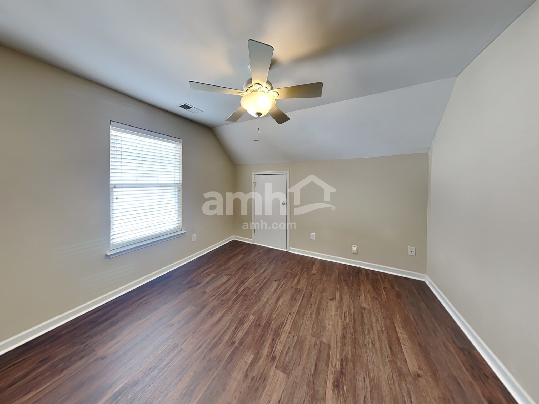 Building Photo - 7528 Prairie Rose Ln