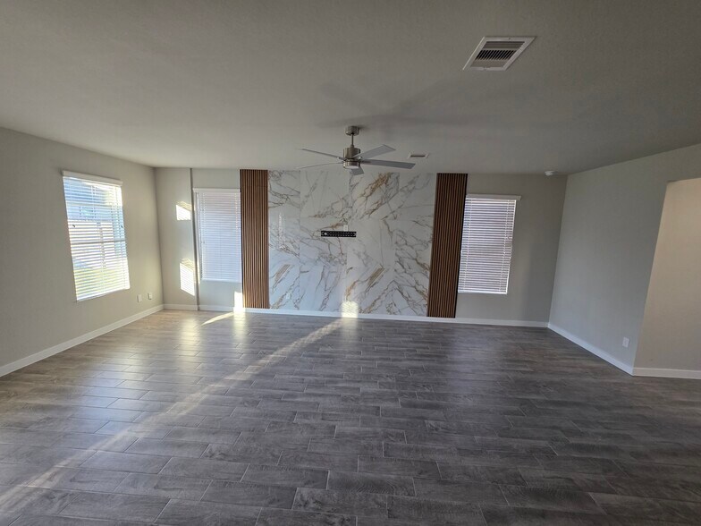 Building Photo - 2626 Finley