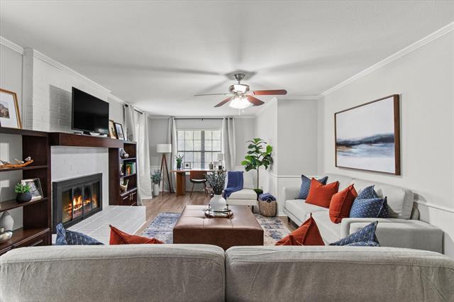 Building Photo - 10023 Olmos Dr