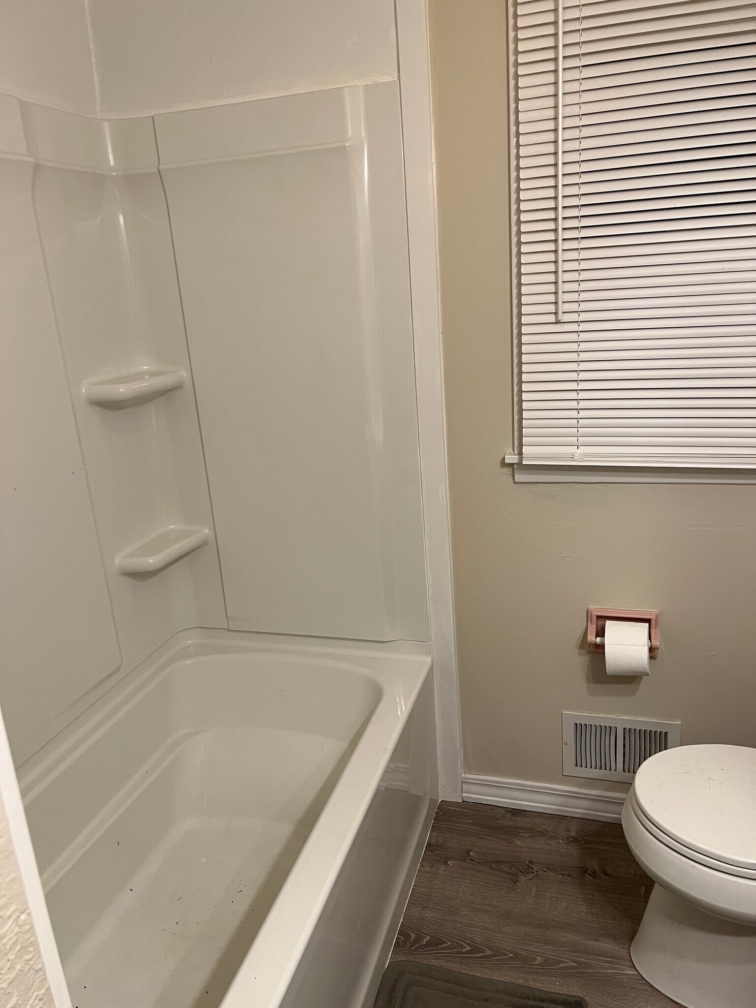 Building Photo - 35 Morrison Ave