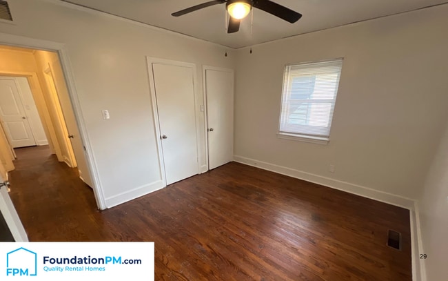 Building Photo - 2143 Vollintine Ave