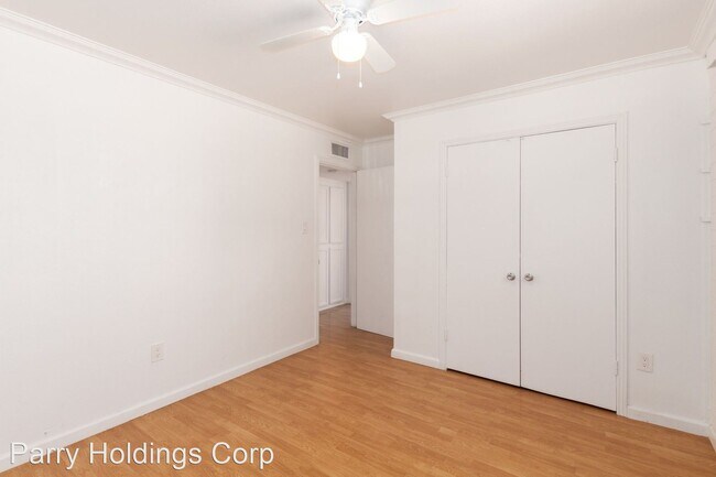 Building Photo - 3 br, 1 bath House - 2614 N 40th Drive