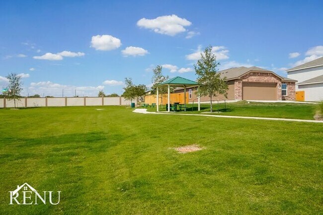 Building Photo - Coming Soon!