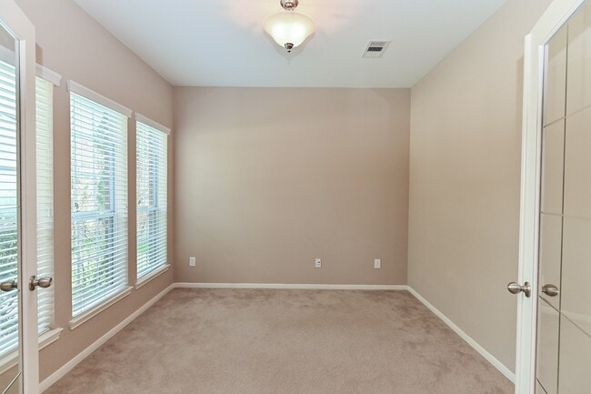 Building Photo - 6314 Bennington Springs Dr