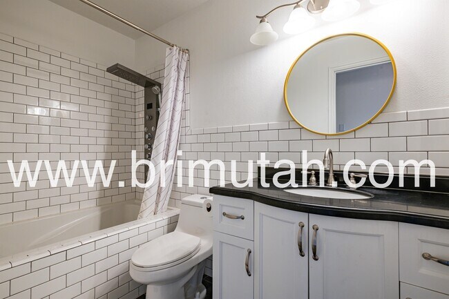 Building Photo - 11412 Autumn Hill Dr