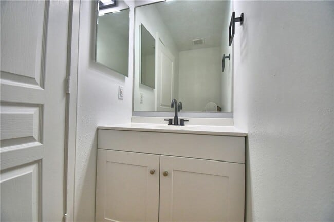 Building Photo - 660 Celebration Ave