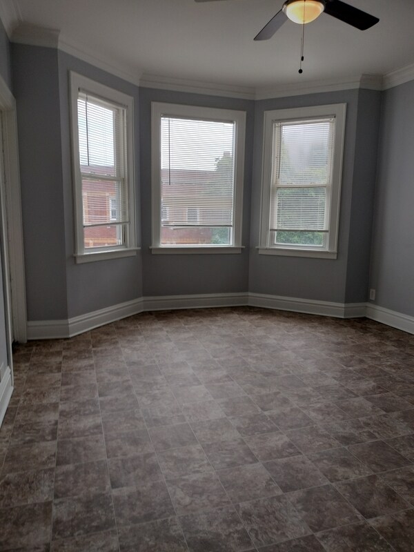 Building Photo - 8320 S Muskegon Ave