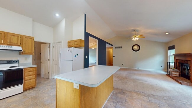 Building Photo - 1125 Butternut Ln