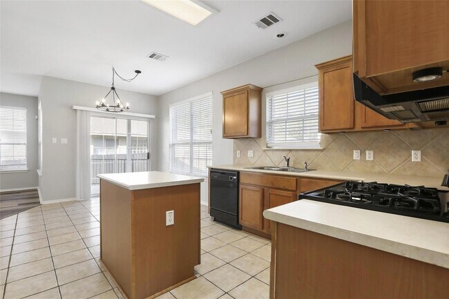 Building Photo - 9405 Billingham Trail