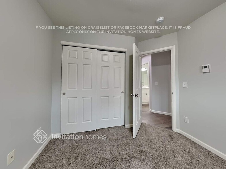 Building Photo - 3651 London Loop NE