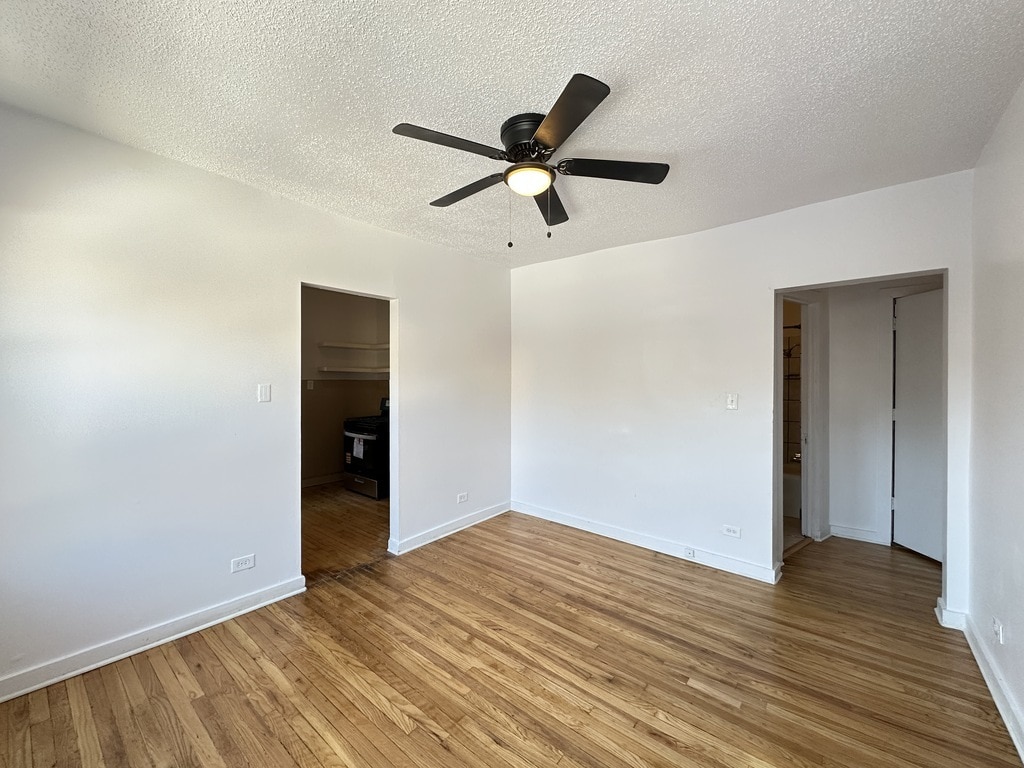 Building Photo - 7147 S Constance Ave