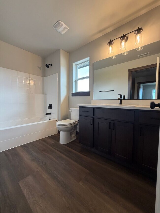 Building Photo - Beautiful & Brand New 4 bd/2.5 ba Home