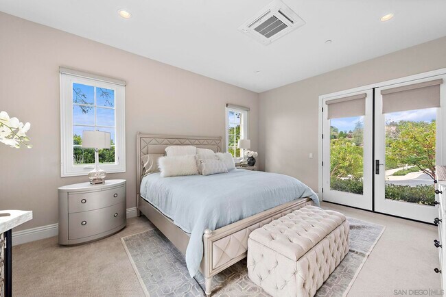 Building Photo - 14748 Valle Del Sur Ct