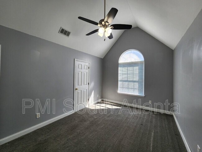 Building Photo - 2085 Winding Crossing Trail
