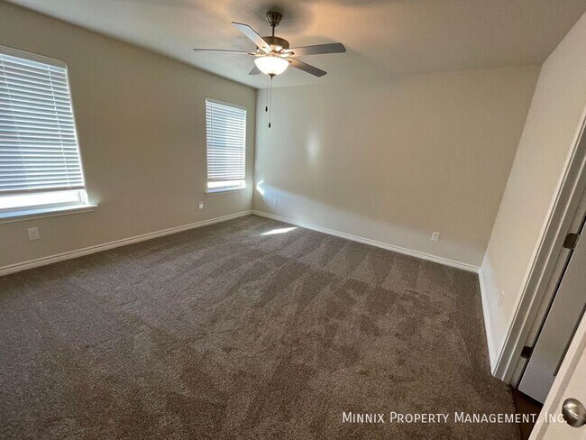 Building Photo - 1317 Bajada St