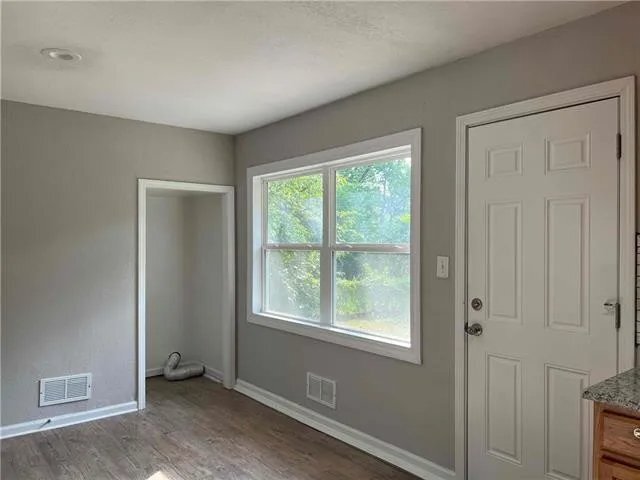 Building Photo - 11117 Bristol Terrace