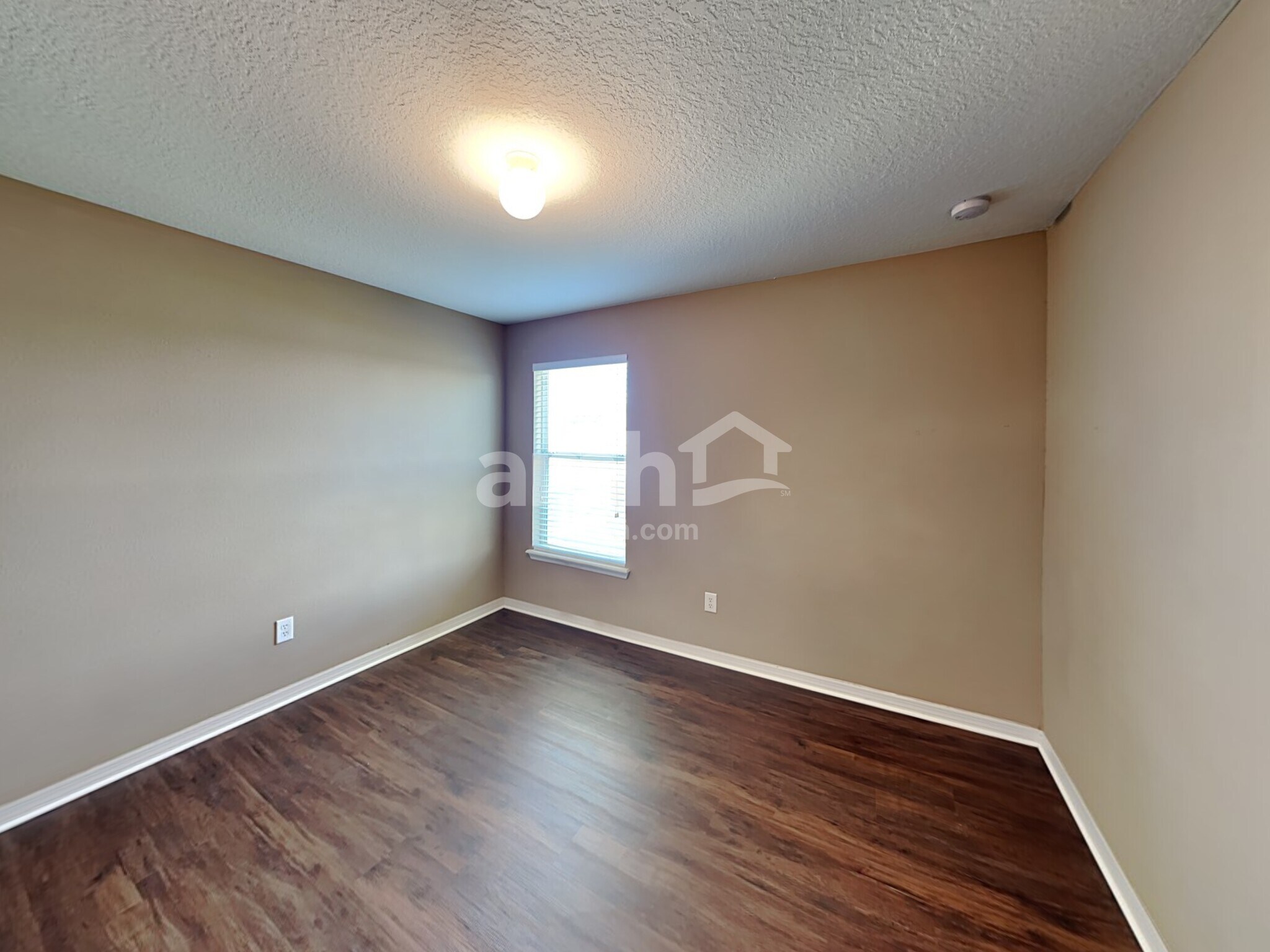Building Photo - 1706 Bonita Bluff Ct
