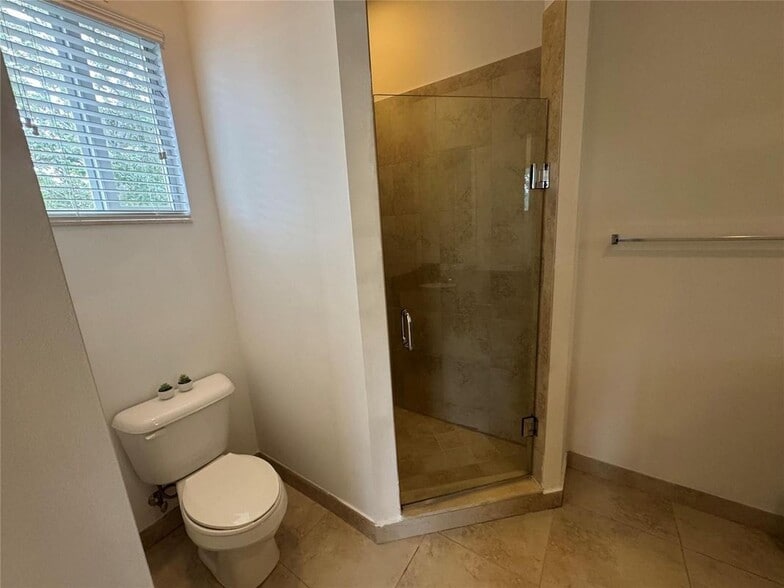 Building Photo - 2675 SW 81st Terrace