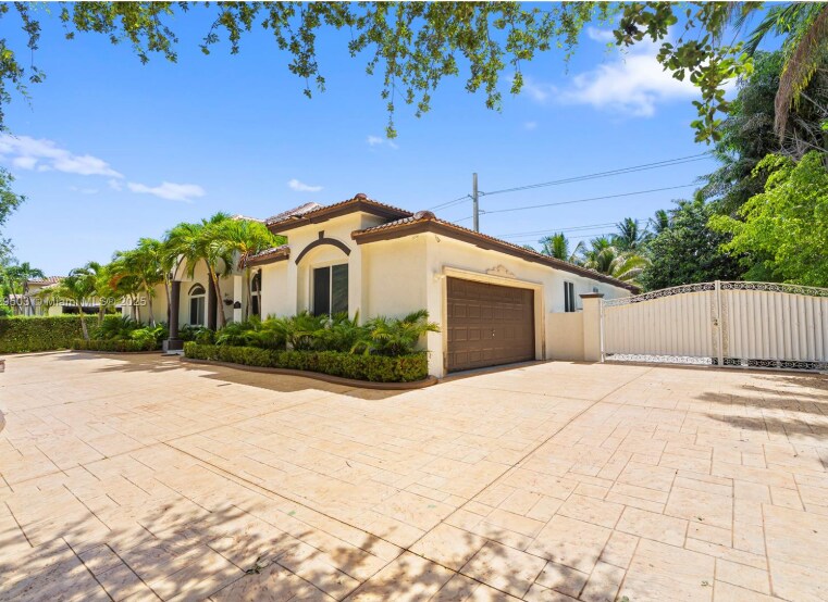 Primary Photo - 16601 SW 87th Ct