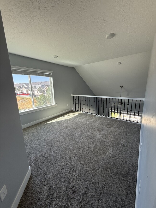 Building Photo - 12267 S Macdill Ct