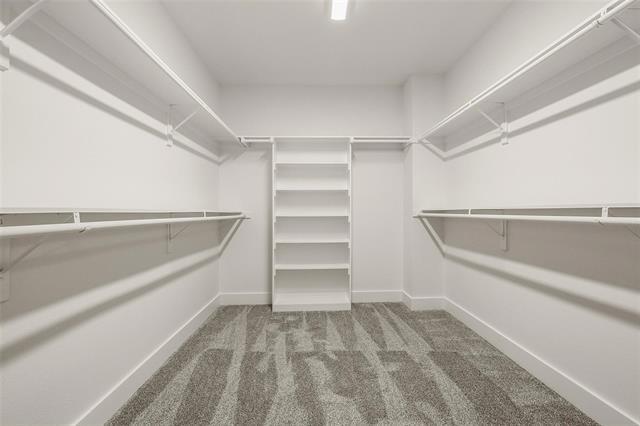 Building Photo - 933 W Eighth St