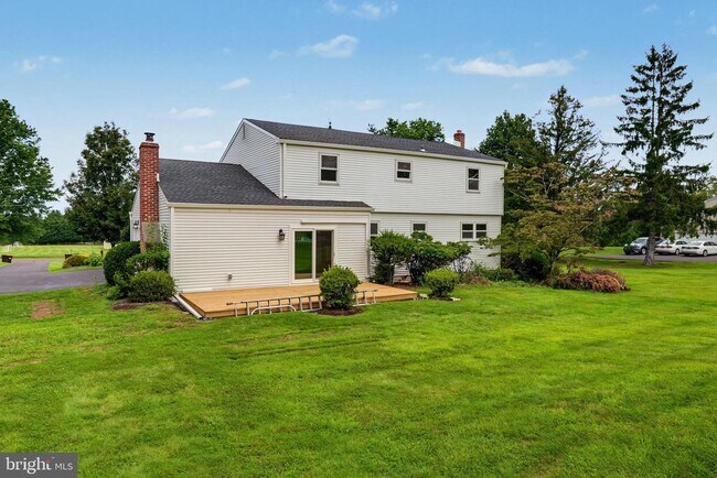 Building Photo - 1324 Quarry Hall Rd