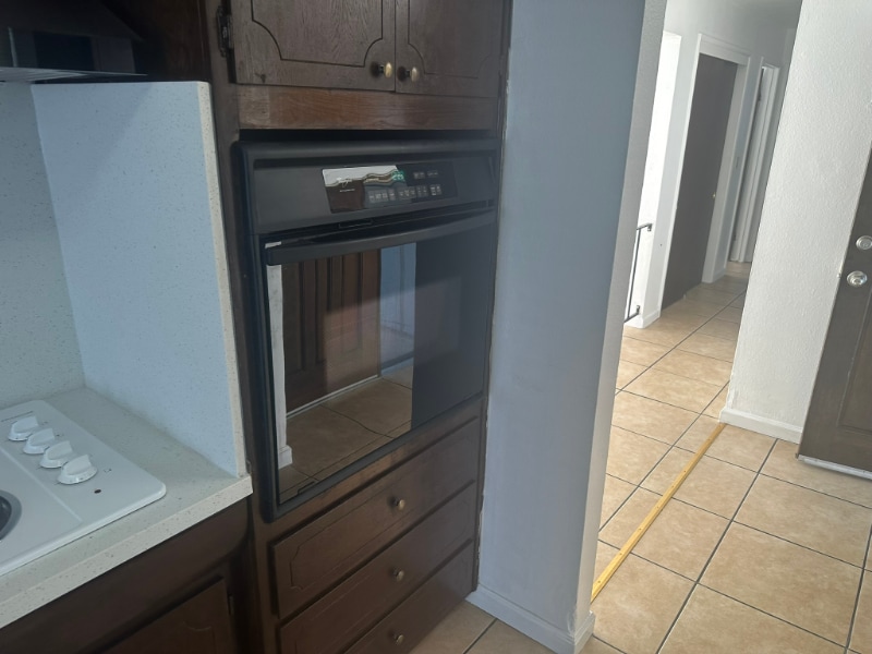 Building Photo - 2440 Stanfield Dr