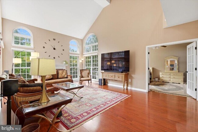 Building Photo - 9255 Bowers Brook Pl