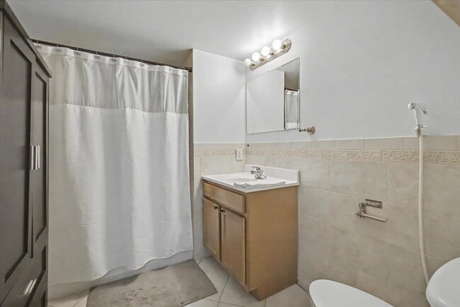 Building Photo - 4301 Park Ave