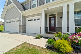 Building Photo - 226 Education Wy