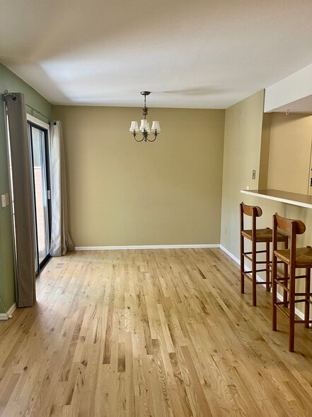 Dining room - 3097 Fulton Circle