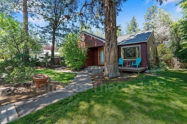 Building Photo - 1252 NW Milwaukee Ave