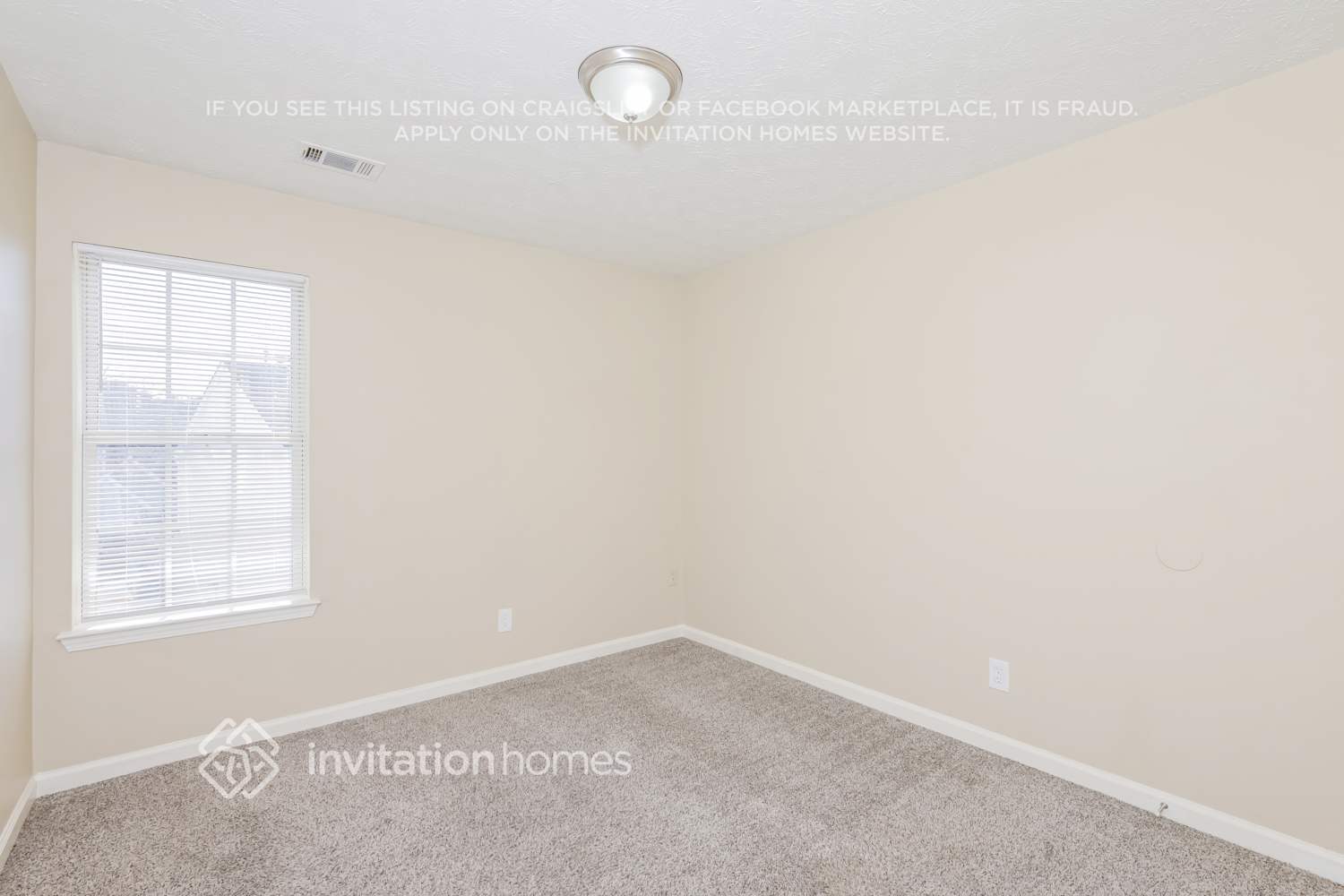 Building Photo - 347 Springhaven Way SE