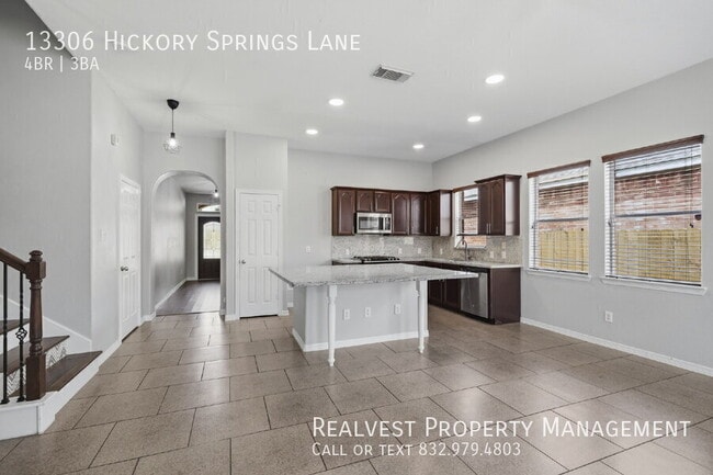 Building Photo - 13306 Hickory Springs Ln