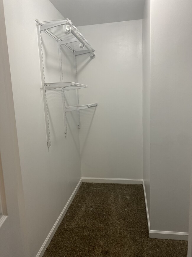 Closet room 2 - 3531 Brookway Dr