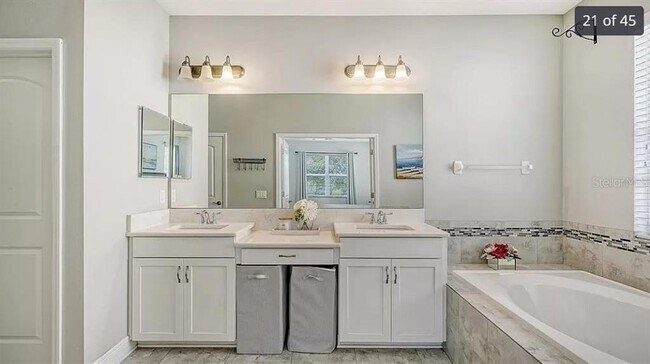 Building Photo - 727 129th St NE