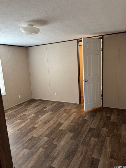 Building Photo - 960 Forest View Dr