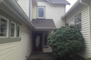 Building Photo - 123 N Rainier Ave