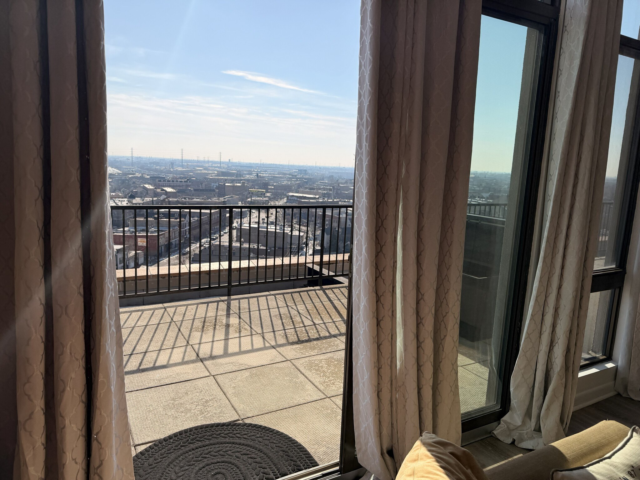 Building Photo - 1550 S Blue Island Ave