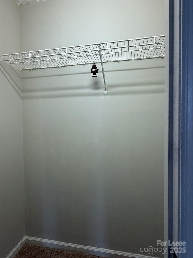 Building Photo - 4140 Rosy Mound Ln