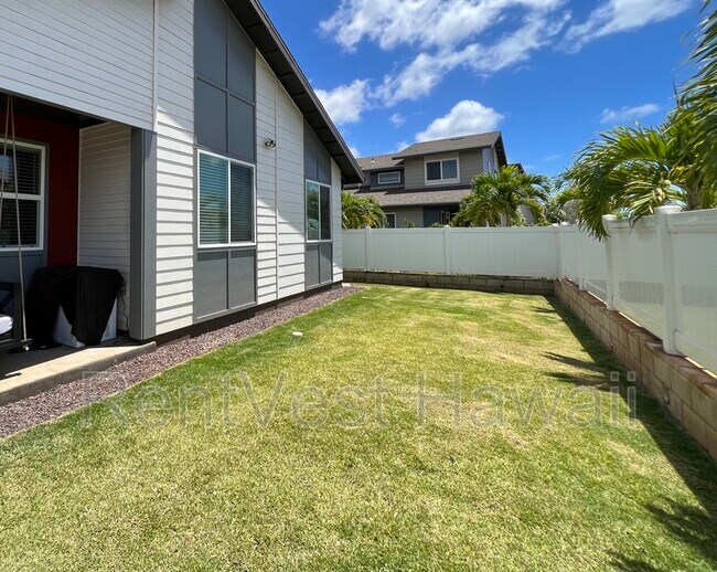 Building Photo - 911292-1292 Likolehua Loop